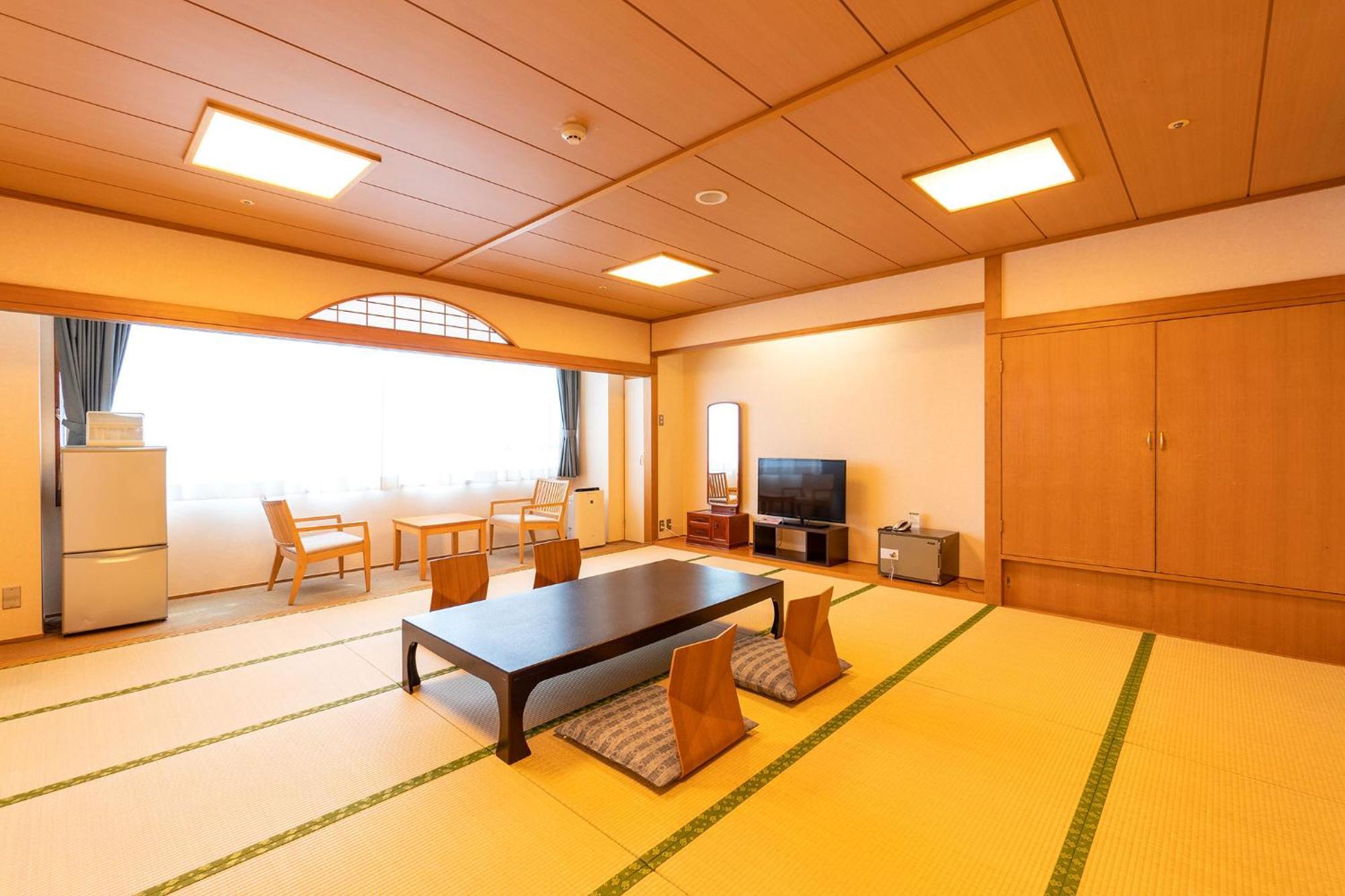 Ooedo Onsen Monogatari Aizu Hotel Exterior foto